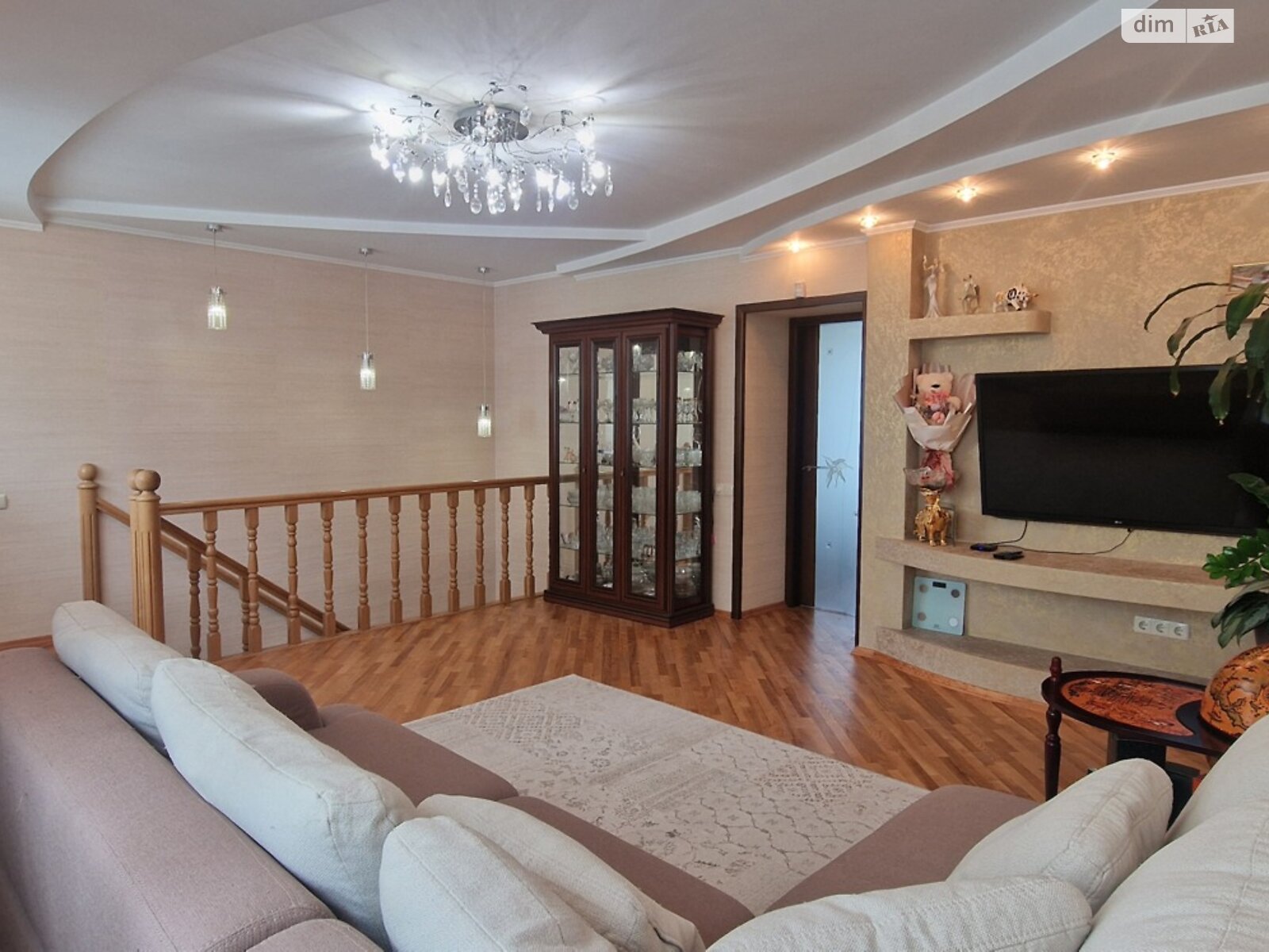 Продаж чотирикімнатної квартири в Вінниці, на вул. Академічна, район Пирогово фото 1 Продаж чотирикімнатної квартири в Вінниці, на вул. Академічна, район Пирогово фото 1