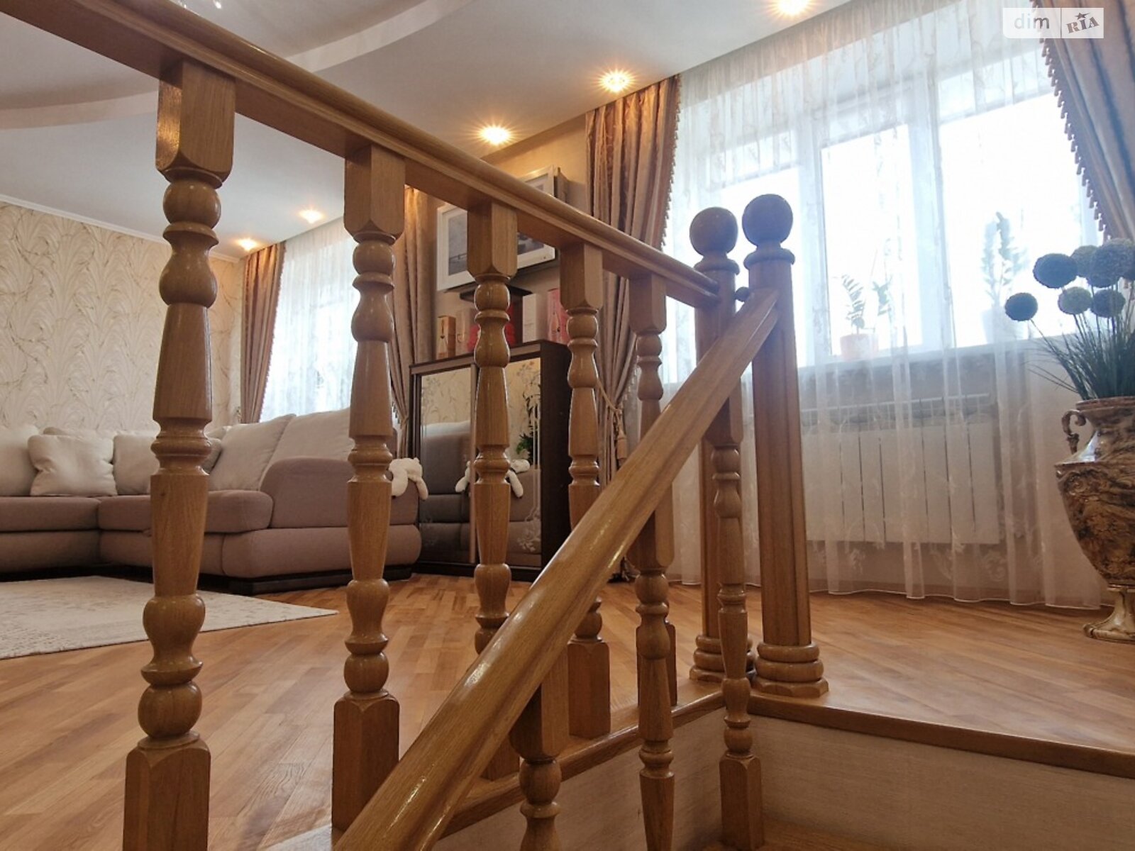 Продаж чотирикімнатної квартири в Вінниці, на вул. Академічна, район Пирогово фото 1 Продаж чотирикімнатної квартири в Вінниці, на вул. Академічна, район Пирогово фото 1