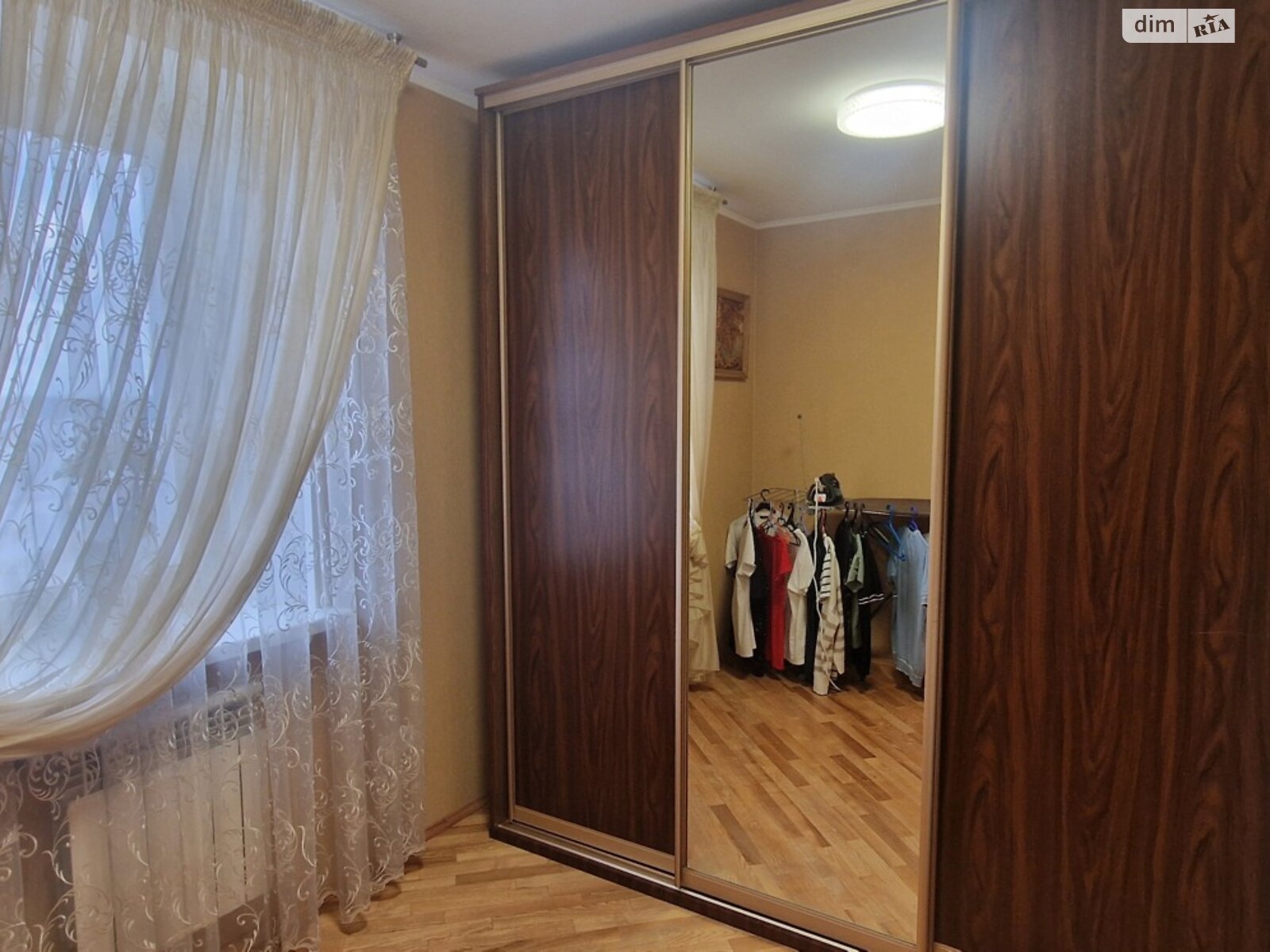 Продаж чотирикімнатної квартири в Вінниці, на вул. Академічна, район Пирогово фото 1 Продаж чотирикімнатної квартири в Вінниці, на вул. Академічна, район Пирогово фото 1