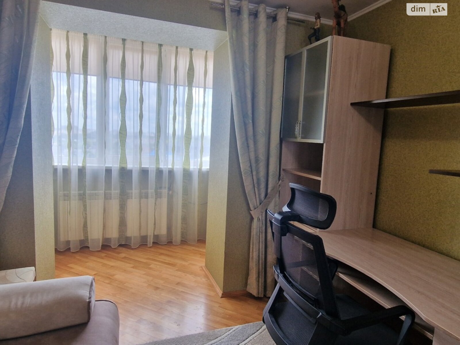 Продаж чотирикімнатної квартири в Вінниці, на вул. Академічна, район Пирогово фото 1 Продаж чотирикімнатної квартири в Вінниці, на вул. Академічна, район Пирогово фото 1