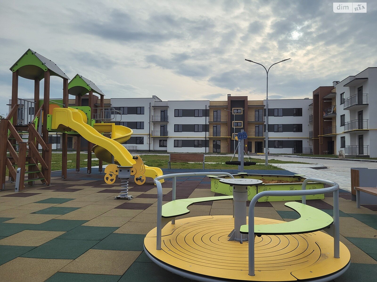 Продаж однокімнатної квартири в Вінниці, на 4-й пров. Леоніда Каденюка 1, район undefined фото 1 Продаж однокімнатної квартири в Вінниці, на 4-й пров. Леоніда Каденюка 1, район undefined фото 1