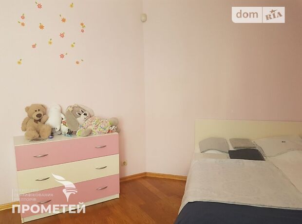Продажа четырехкомнатной квартиры в Виннице, на ул. Академика Ющенка, район Подолье фото 1 Продажа четырехкомнатной квартиры в Виннице, на ул. Академика Ющенка, район Подолье фото 1