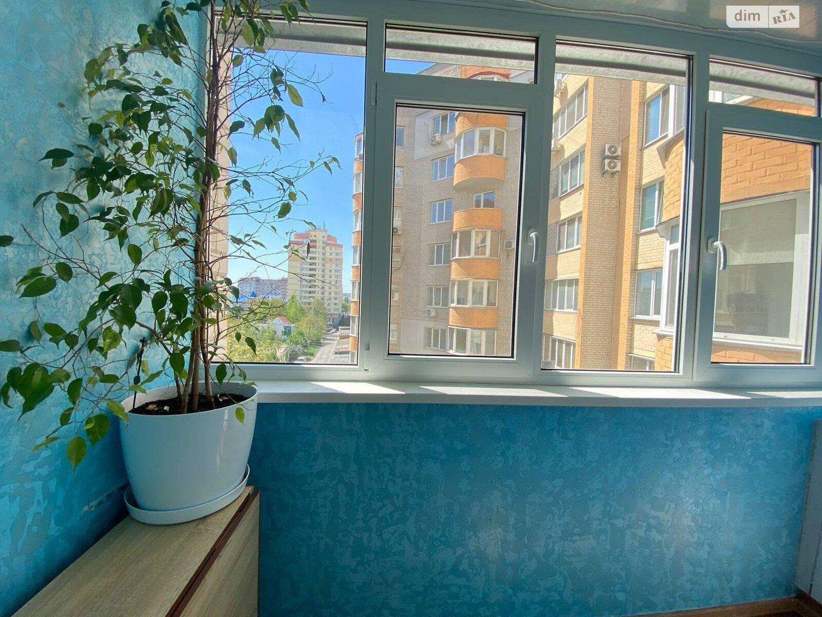 Продажа трехкомнатной квартиры в Виннице, на ул. Академика Ющенка, район Подолье фото 1 Продажа трехкомнатной квартиры в Виннице, на ул. Академика Ющенка, район Подолье фото 1
