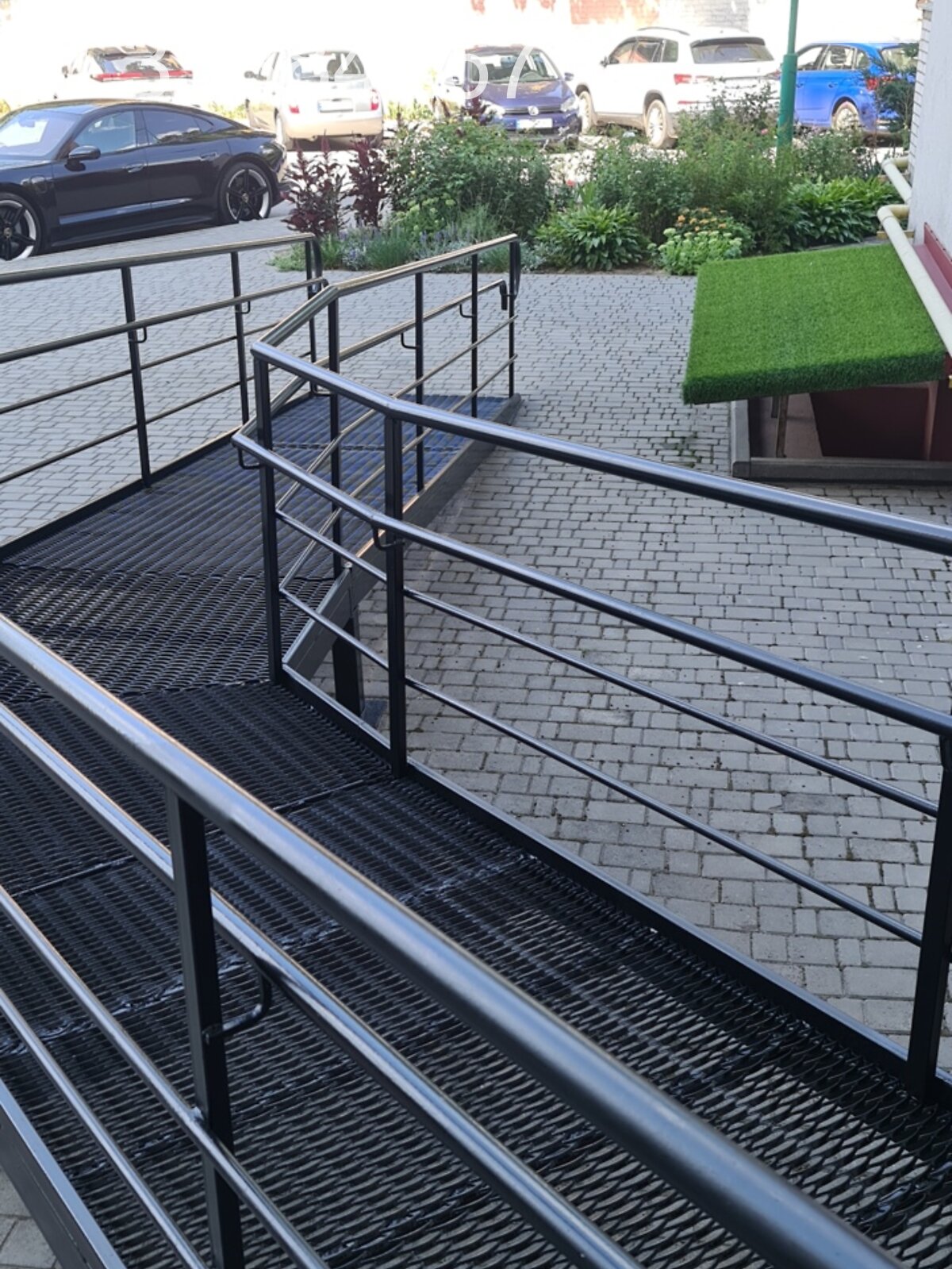 Продаж трикімнатної квартири в Вінниці, на вул. Академіка Ющенка 5, район Поділля фото 1 Продаж трикімнатної квартири в Вінниці, на вул. Академіка Ющенка 5, район Поділля фото 1