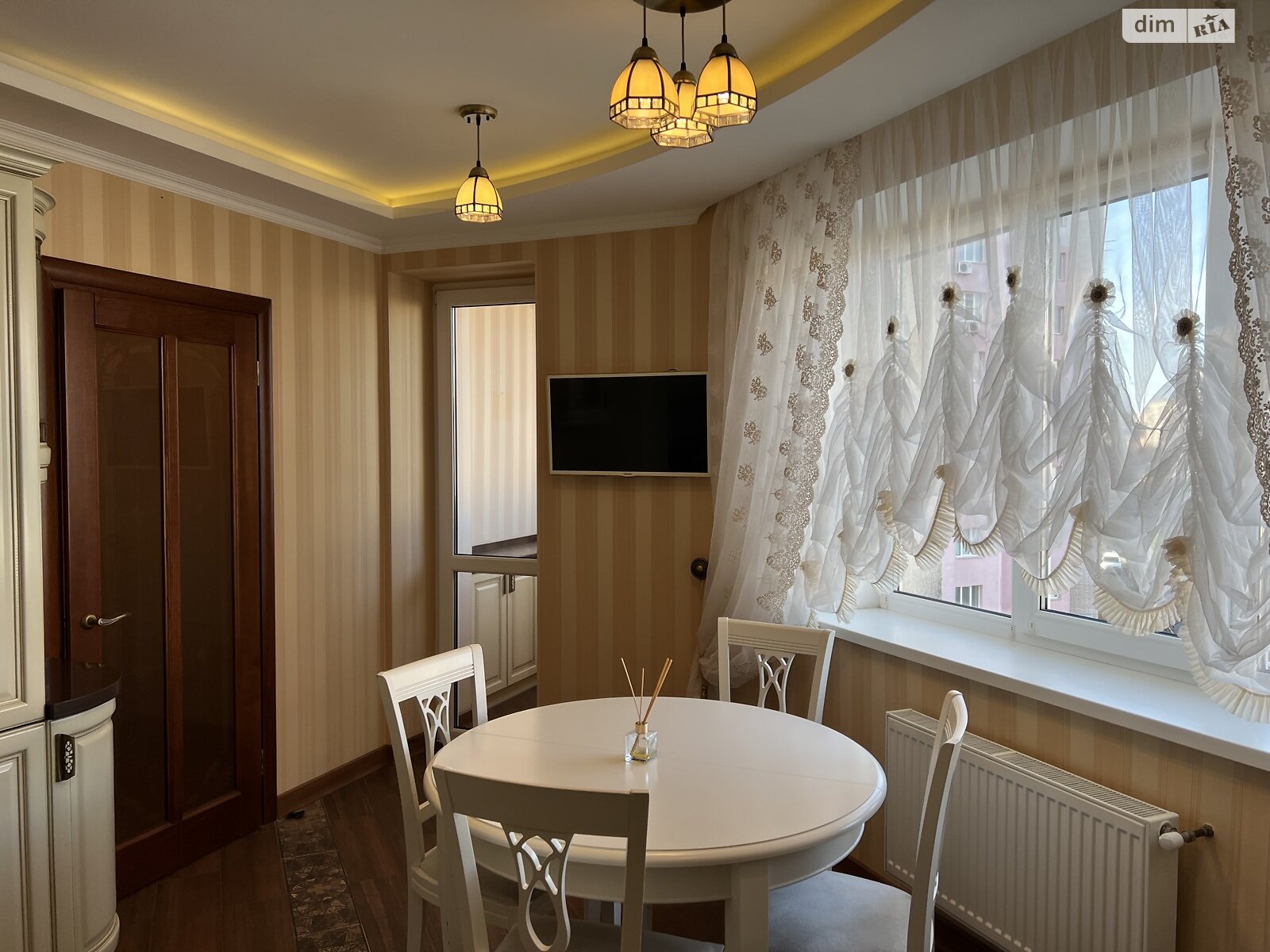 Продаж трикімнатної квартири в Вінниці, на вул. Анатолія Бортняка 4, район Поділля фото 1