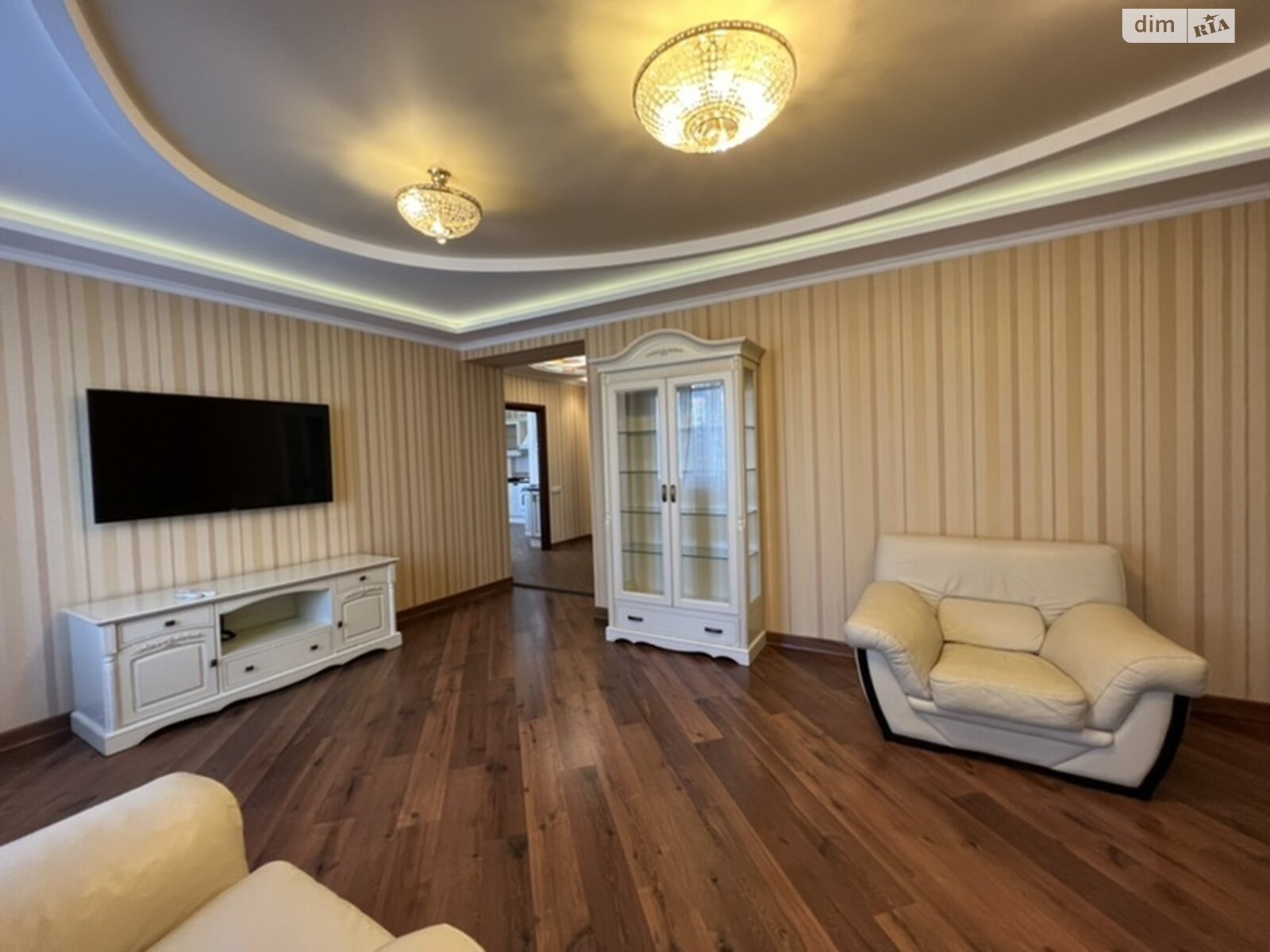 Продаж трикімнатної квартири в Вінниці, на вул. Анатолія Бортняка 4, район Поділля фото 1