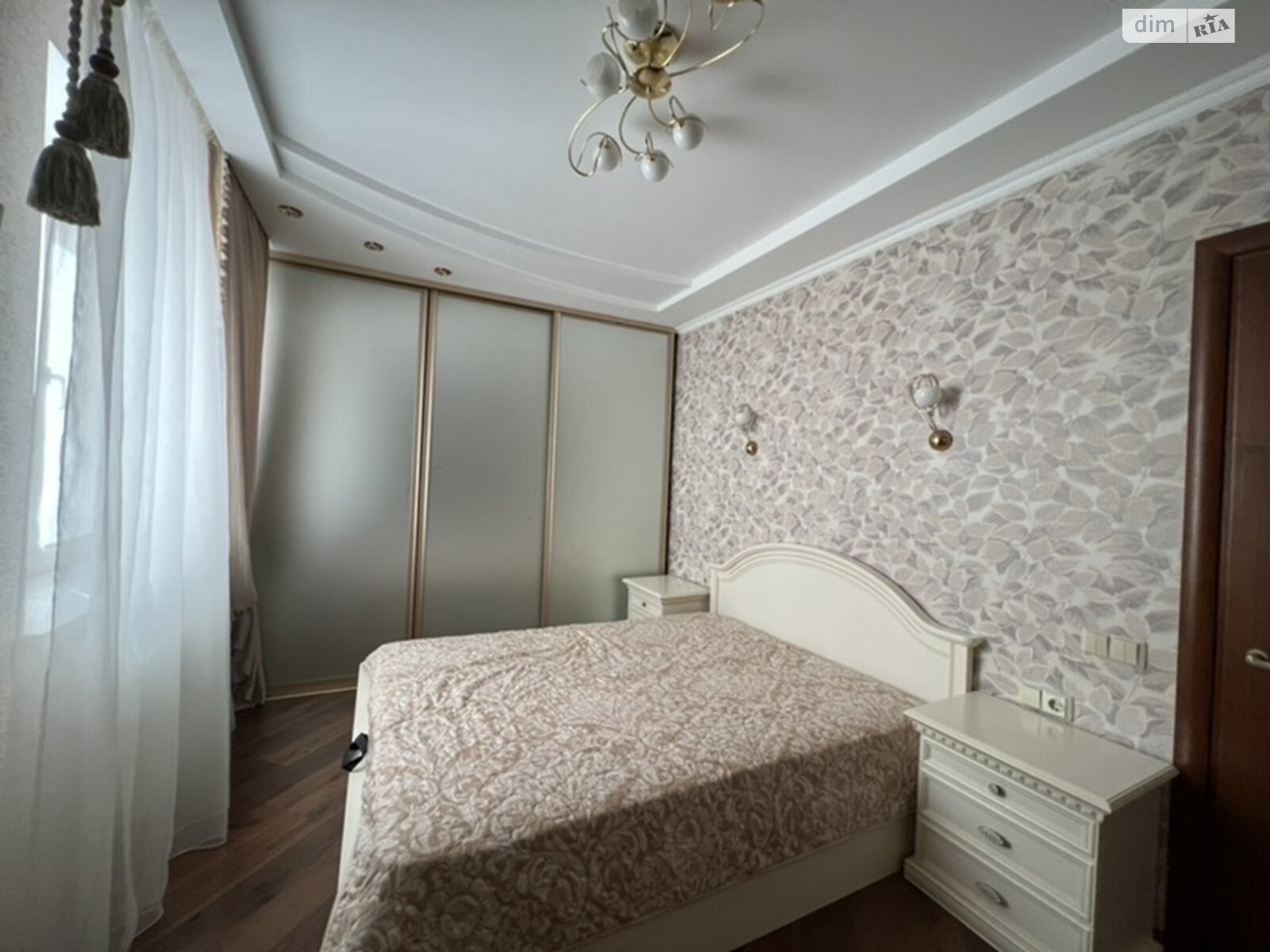 Продаж трикімнатної квартири в Вінниці, на вул. Анатолія Бортняка 4, район Поділля фото 1