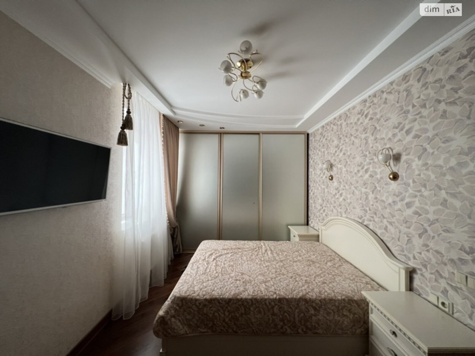 Продаж трикімнатної квартири в Вінниці, на вул. Анатолія Бортняка 4, район Поділля фото 1