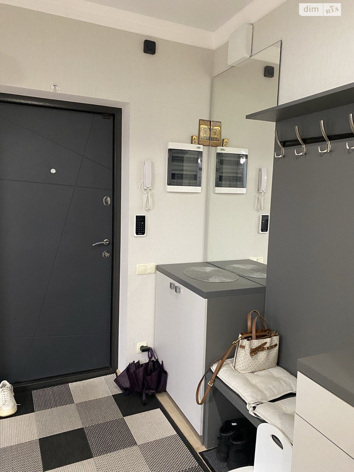 Продажа трехкомнатной квартиры в Виннице, на ул. Анатолия Бортняка, район Подолье фото 1