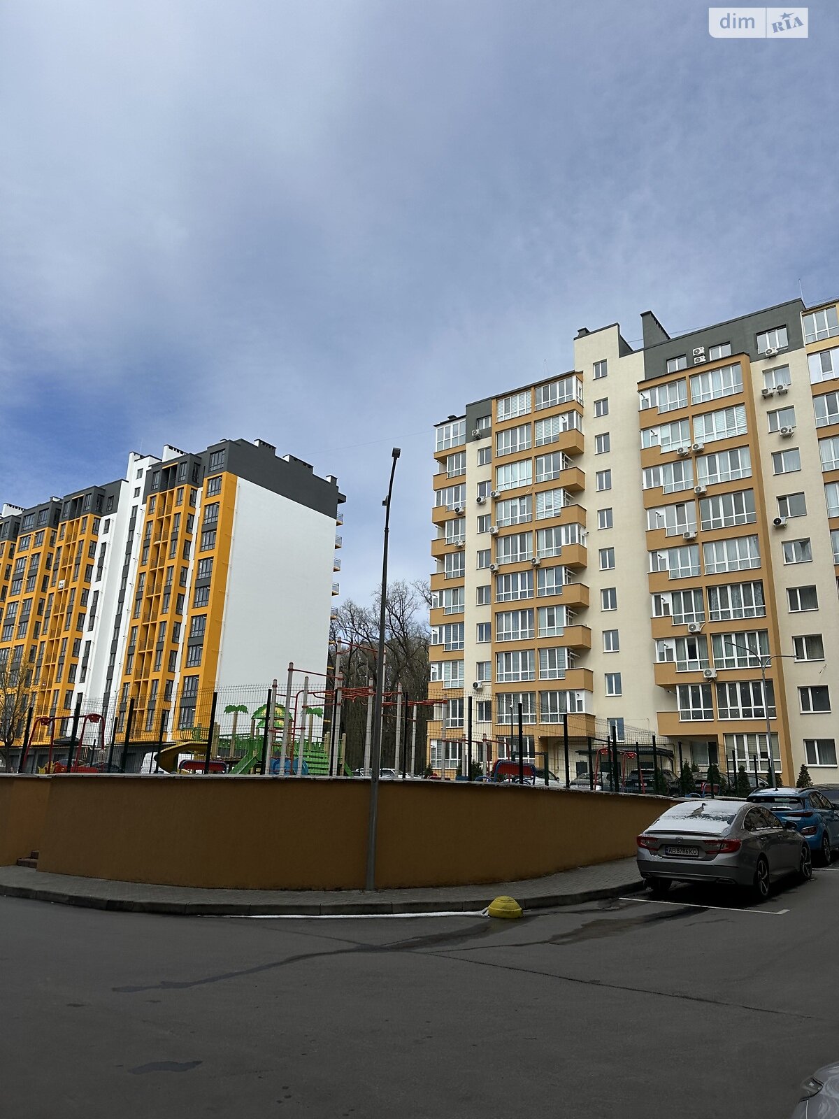 Продажа трехкомнатной квартиры в Виннице, на ул. Генерала Гандзюка 17, район Подолье фото 1 Продажа трехкомнатной квартиры в Виннице, на ул. Генерала Гандзюка 17, район Подолье фото 1