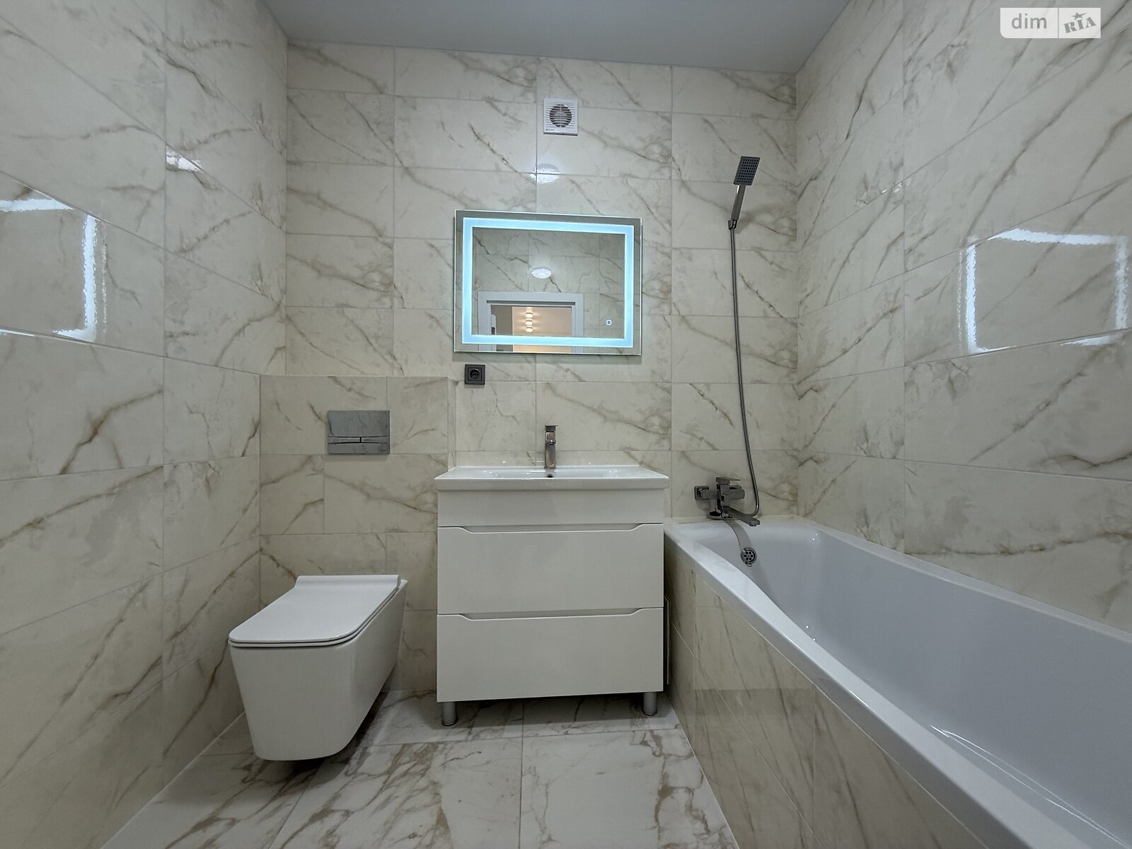 Продажа однокомнатной квартиры в Виннице, на ул. Генерала Гандзюка 16, кв. 70, район Подолье фото 1