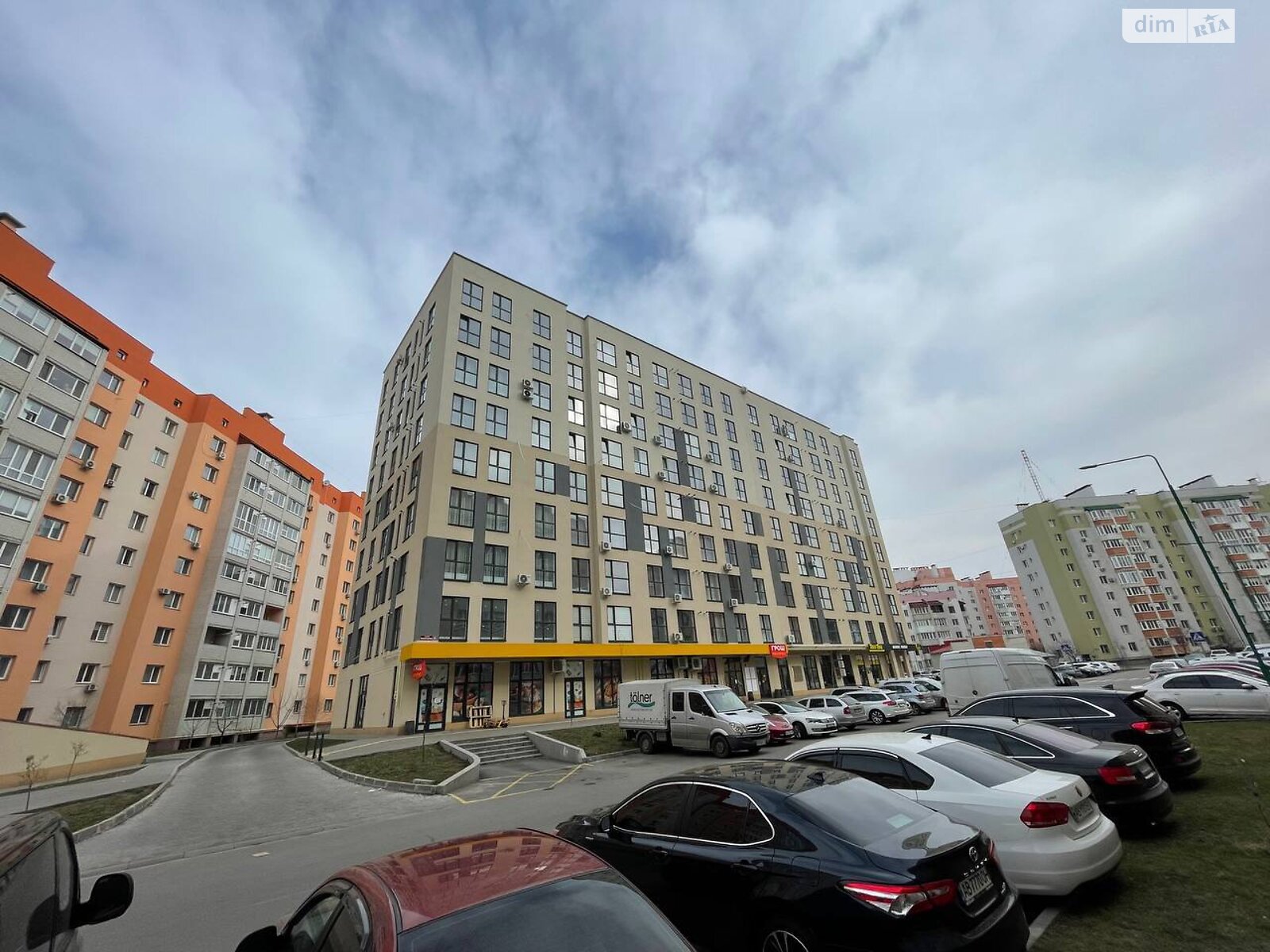 Продажа четырехкомнатной квартиры в Виннице, на ул. Анатолия Бортняка 16, район Подолье фото 1