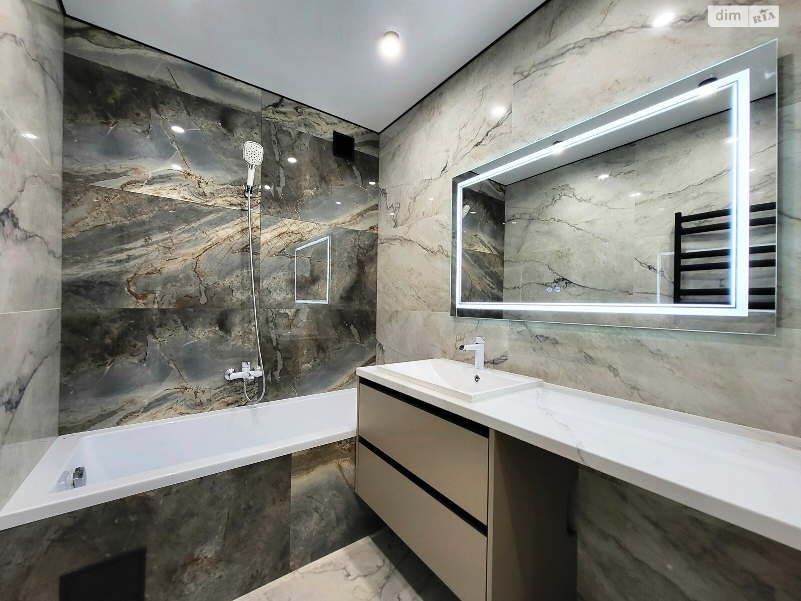 Продаж двокімнатної квартири в Вінниці, на вул. Анатолія Бортняка, район Поділля фото 1