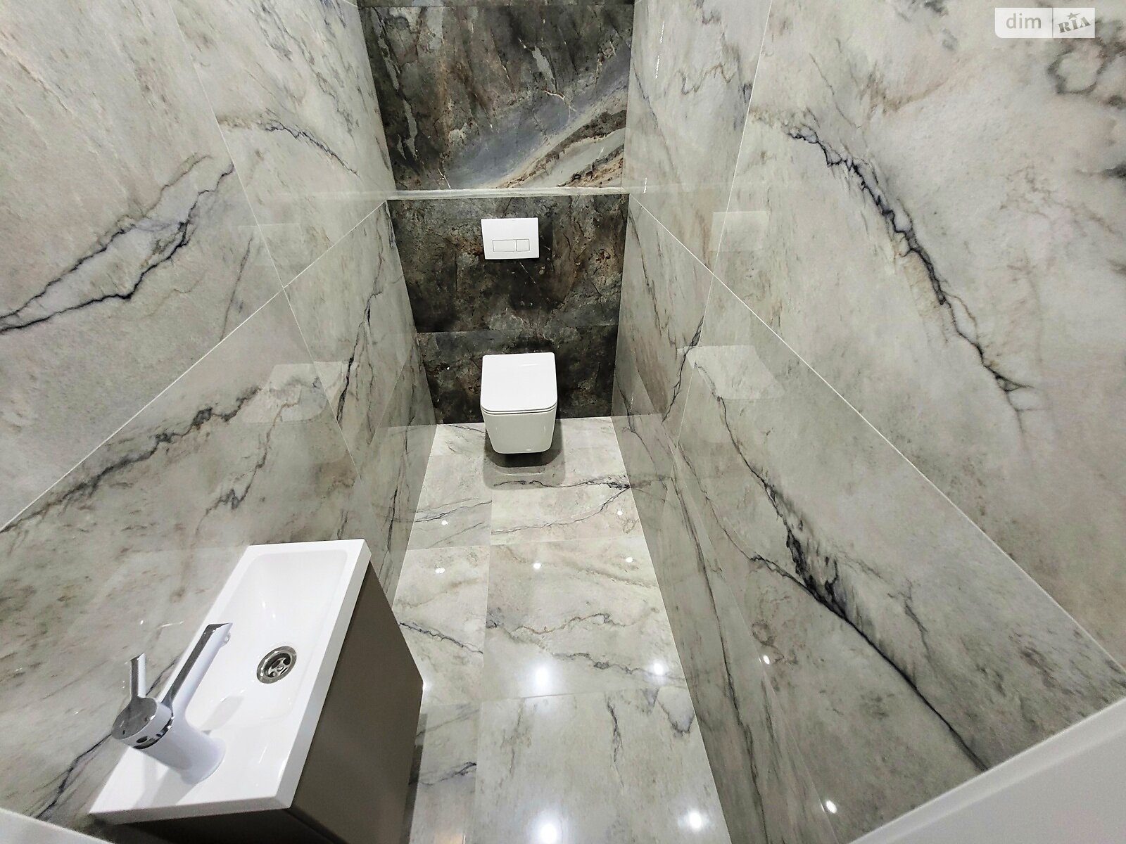 Продаж двокімнатної квартири в Вінниці, на вул. Анатолія Бортняка, район Поділля фото 1