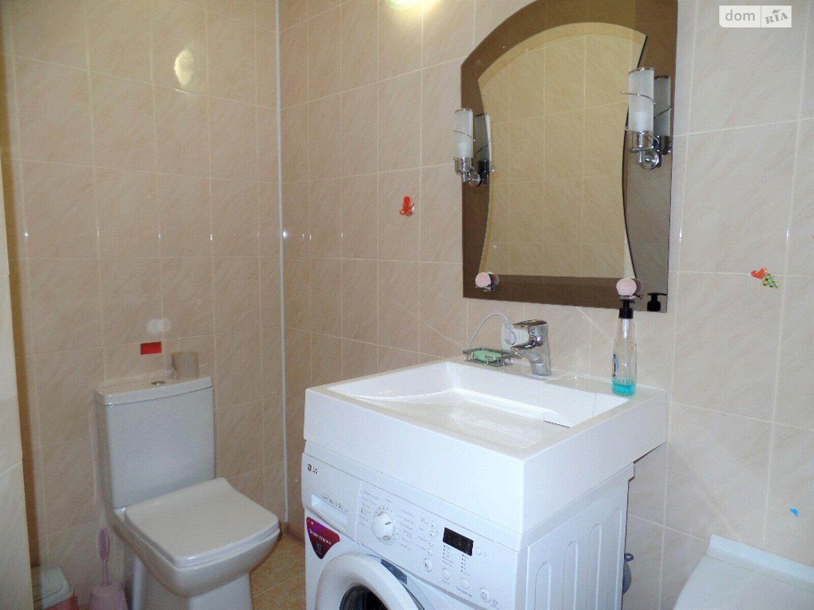 Продаж двокімнатної квартири в Вінниці, на вул. Родіона Скалецького, район Поділля фото 1 Продаж двокімнатної квартири в Вінниці, на вул. Родіона Скалецького, район Поділля фото 1