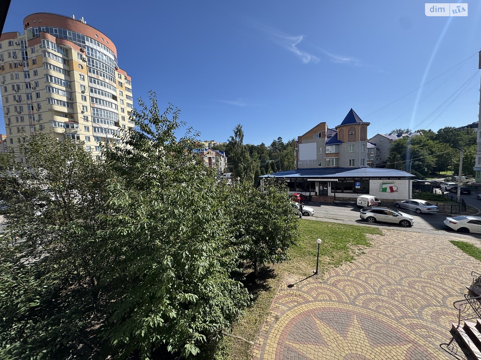 Продаж чотирикімнатної квартири в Вінниці, на вул. Пирогова 111А, район Поділля фото 1