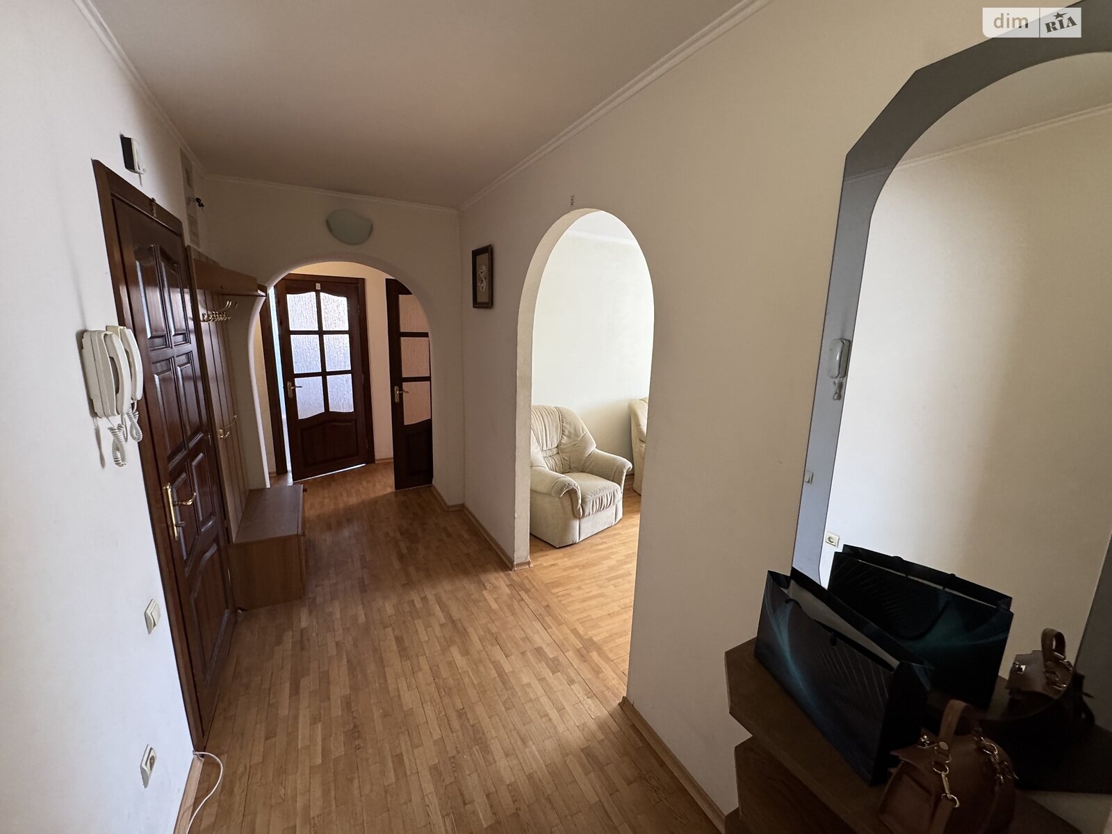 Продаж чотирикімнатної квартири в Вінниці, на вул. Пирогова 111А, район Поділля фото 1