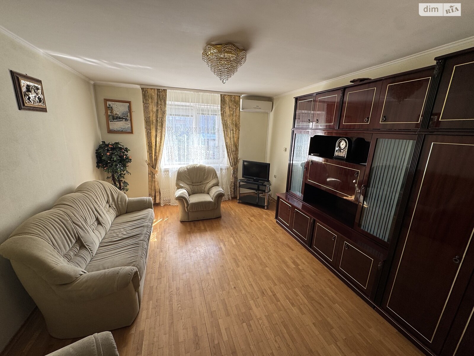 Продаж чотирикімнатної квартири в Вінниці, на вул. Пирогова 111А, район Поділля фото 1