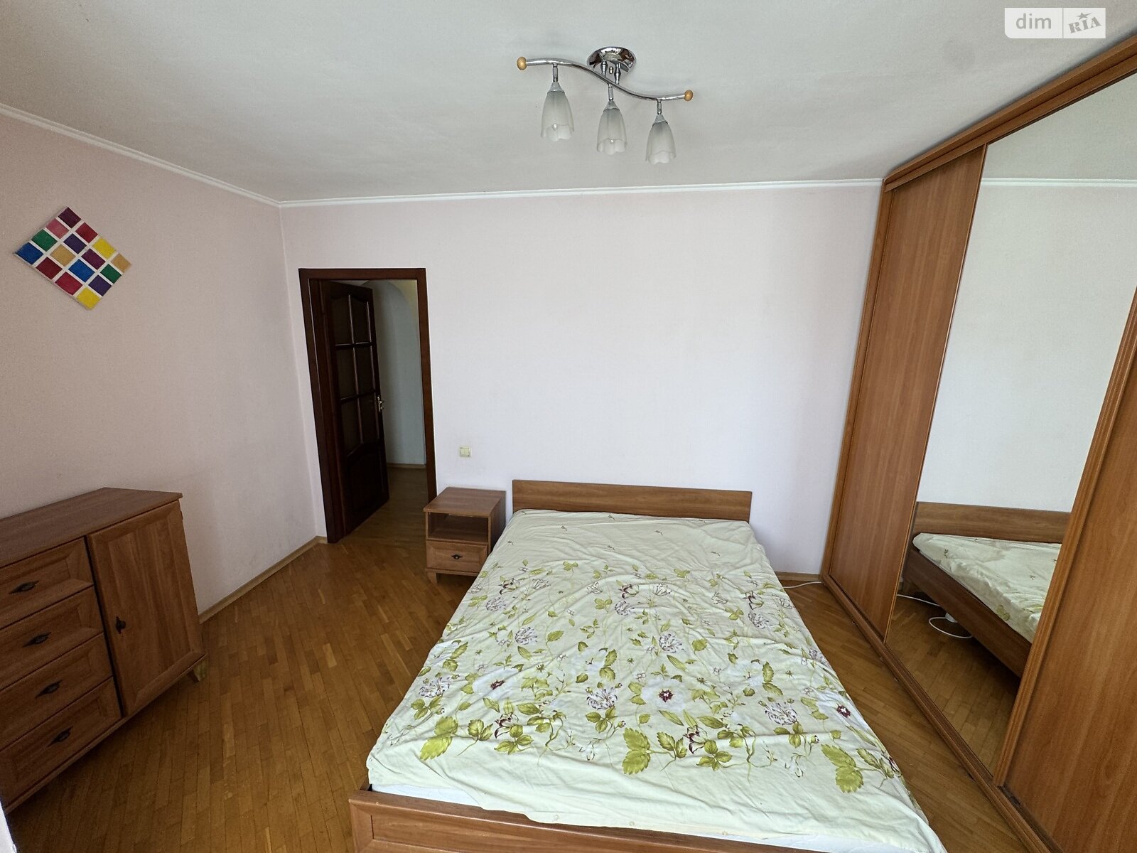 Продаж чотирикімнатної квартири в Вінниці, на вул. Пирогова 111А, район Поділля фото 1