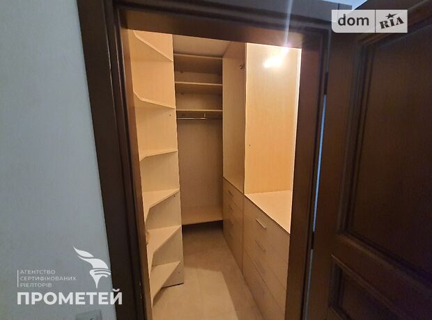 Продажа четырехкомнатной квартиры в Виннице, на ул. Зодчих 32, район Подолье фото 1 Продажа четырехкомнатной квартиры в Виннице, на ул. Зодчих 32, район Подолье фото 1