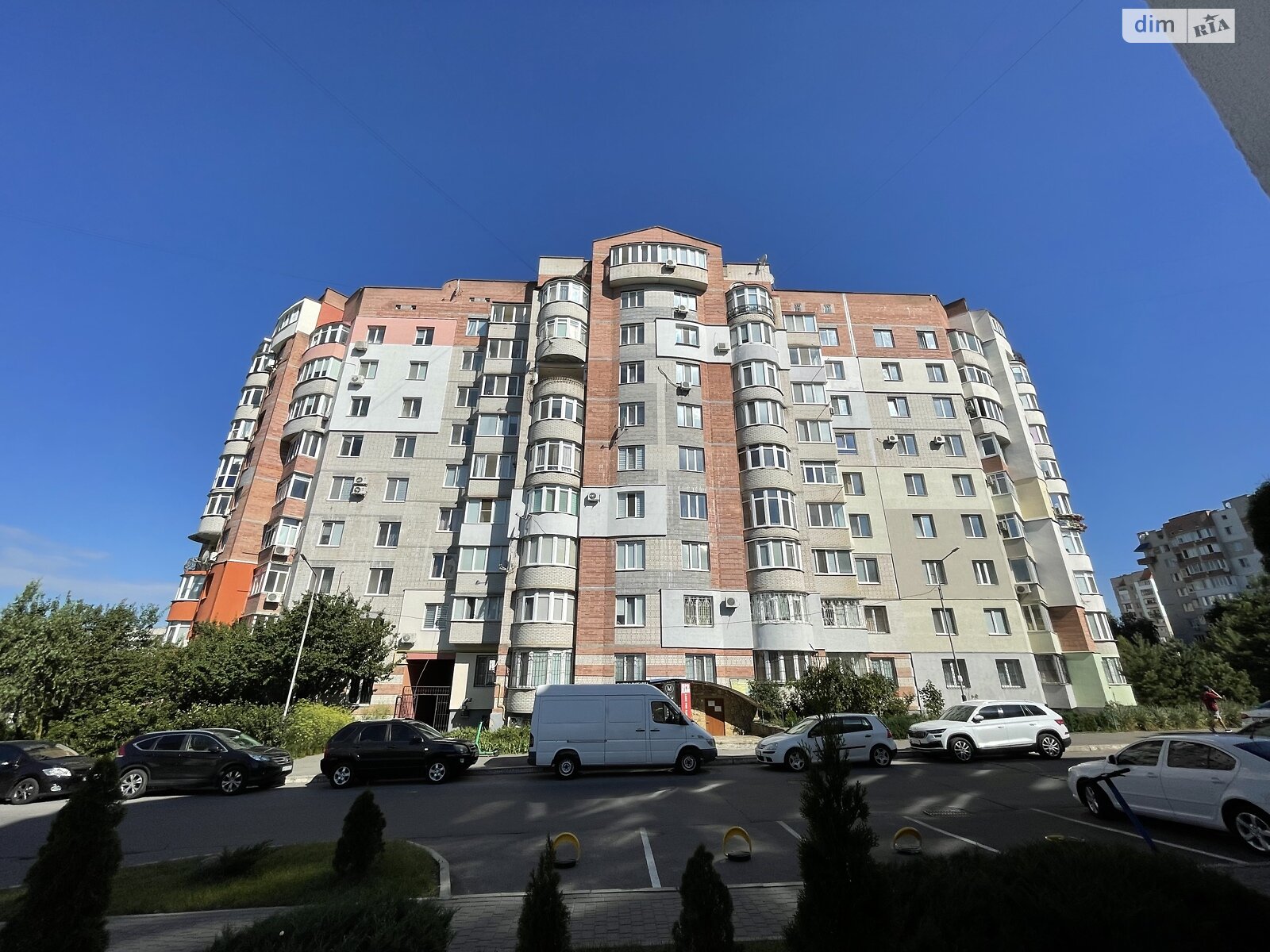 Продажа четырехкомнатной квартиры в Виннице, на ул. Зодчих 40, район Подолье фото 1 Продажа четырехкомнатной квартиры в Виннице, на ул. Зодчих 40, район Подолье фото 1