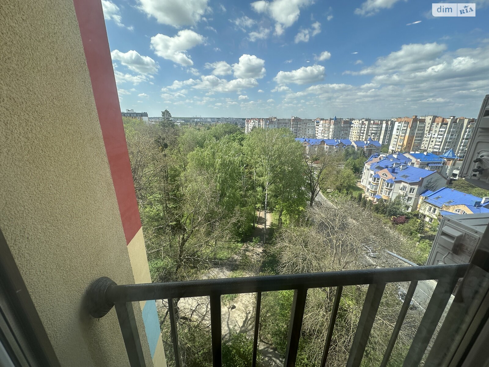 Продаж трикімнатної квартири в Вінниці, на вул. Зодчих 19, район Поділля фото 1 Продаж трикімнатної квартири в Вінниці, на вул. Зодчих 19, район Поділля фото 1