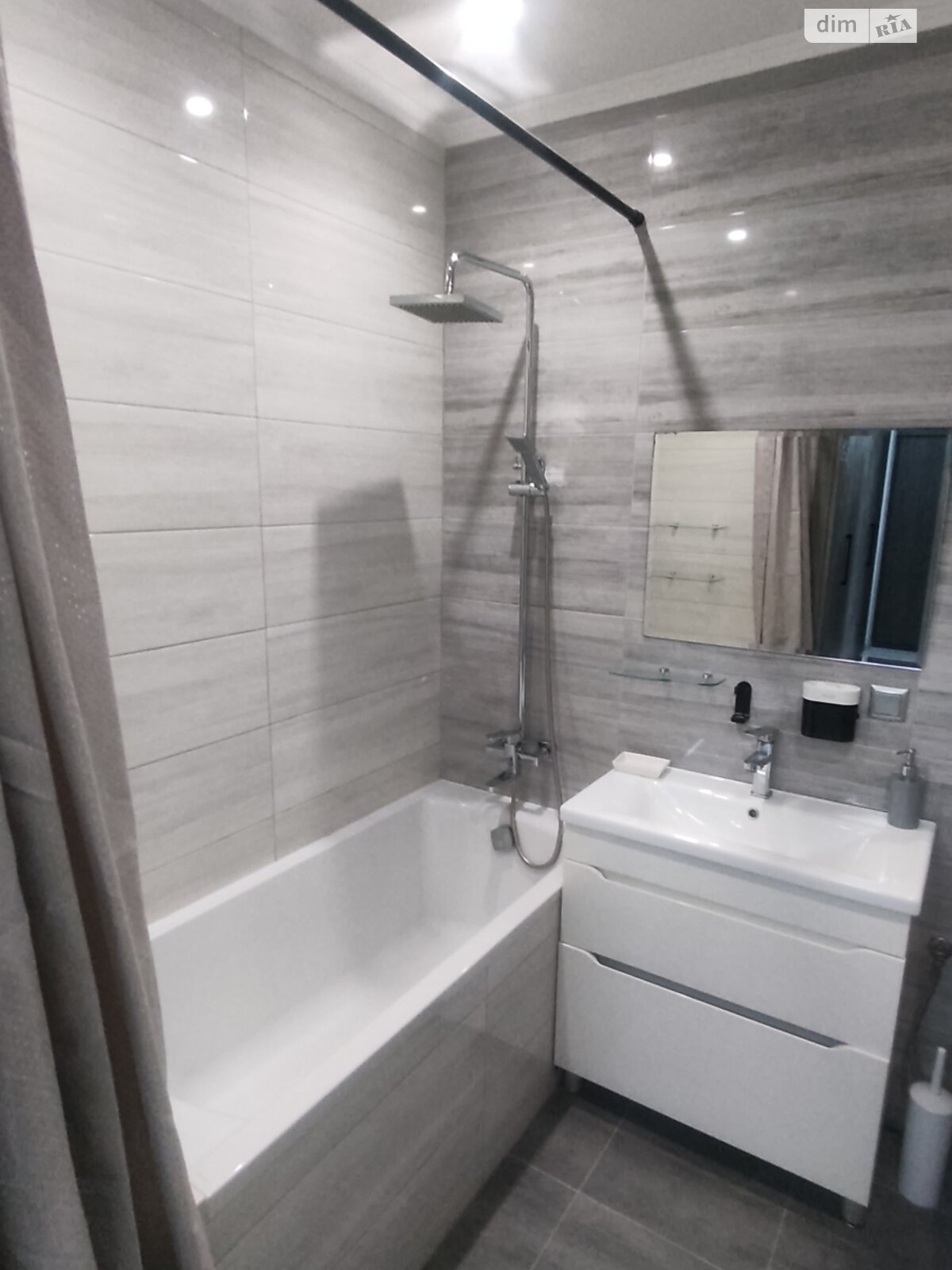 Продаж двокімнатної квартири в Вінниці, на вул. Зодчих, район Поділля фото 1