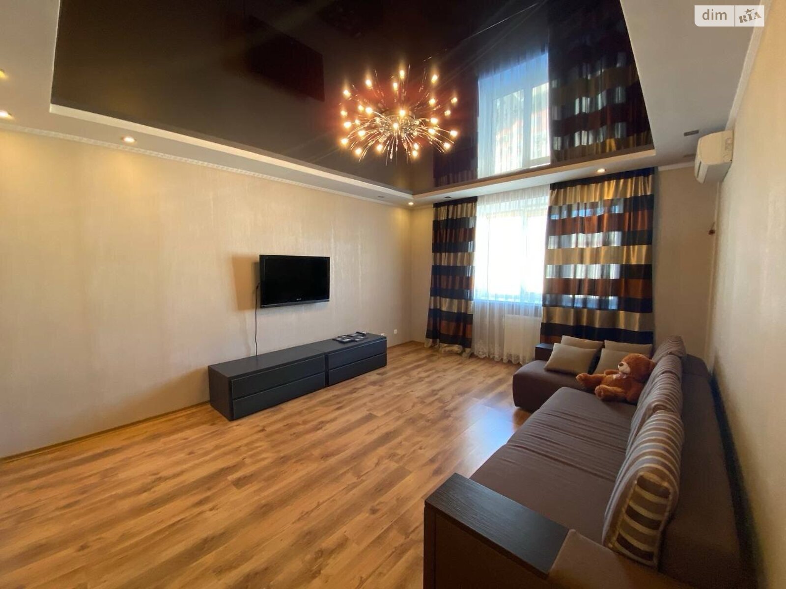 Продаж двокімнатної квартири в Вінниці, на вул. Зодчих, район Поділля фото 1