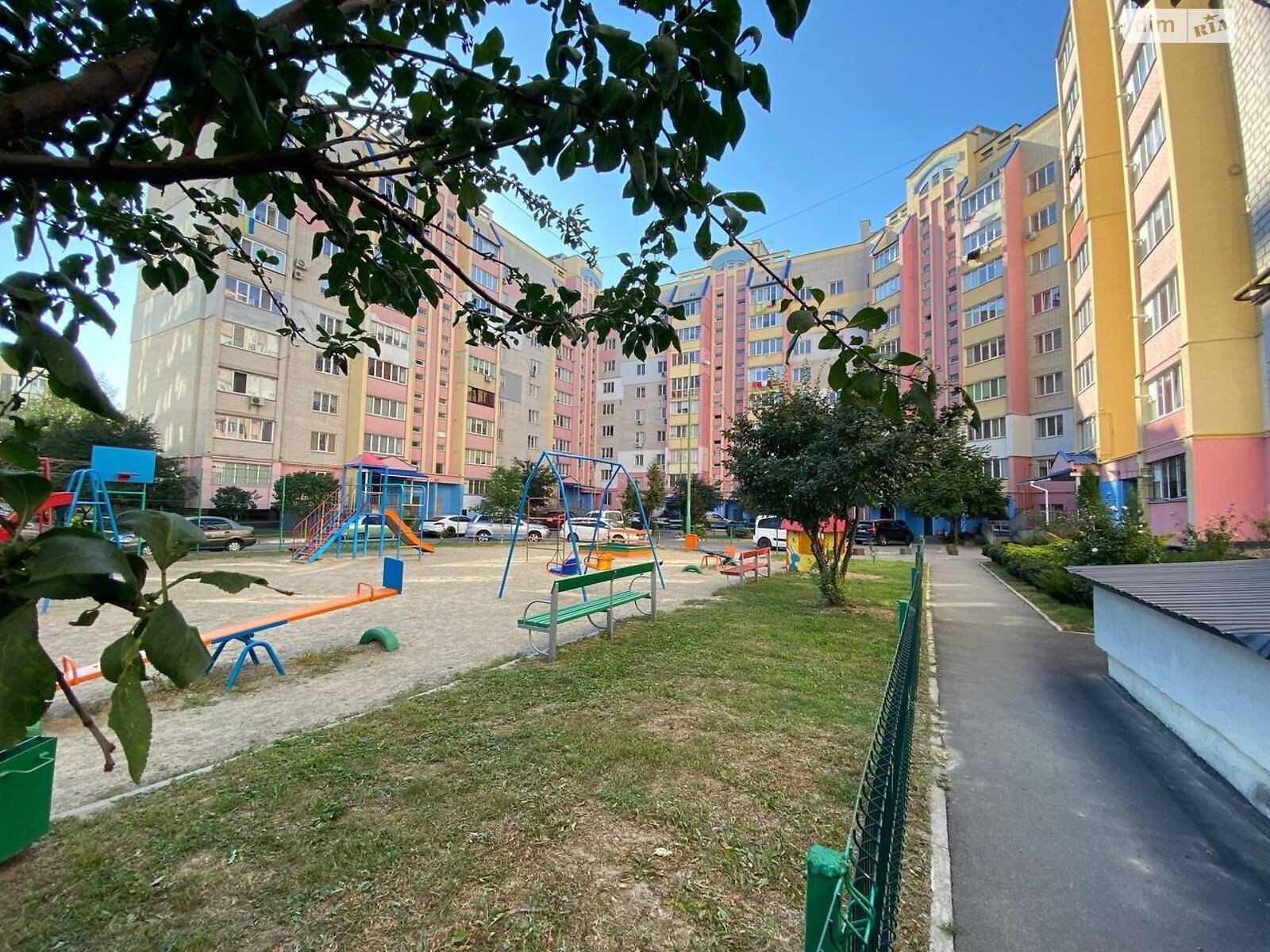 Продаж двокімнатної квартири в Вінниці, на вул. Зодчих, район Поділля фото 1