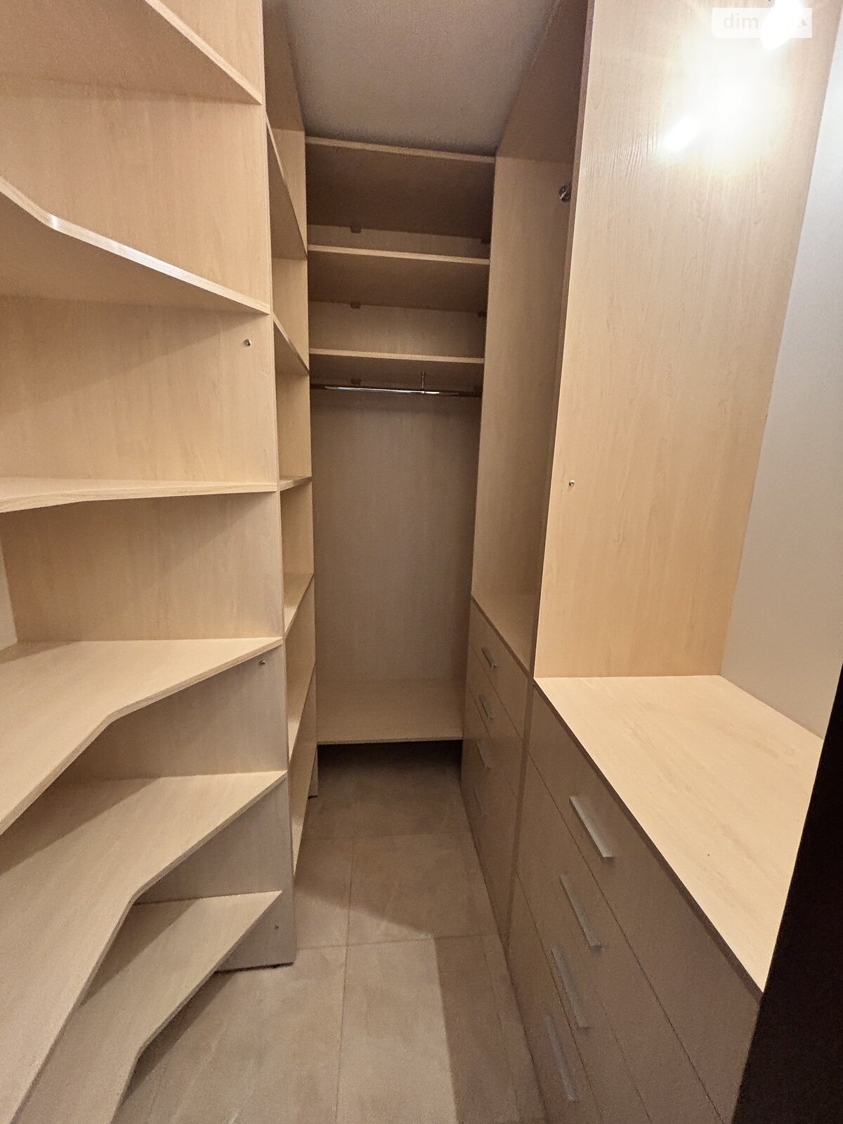 Продаж трикімнатної квартири в Вінниці, на вул. Зодчих, район Поділля фото 1 Продаж трикімнатної квартири в Вінниці, на вул. Зодчих, район Поділля фото 1