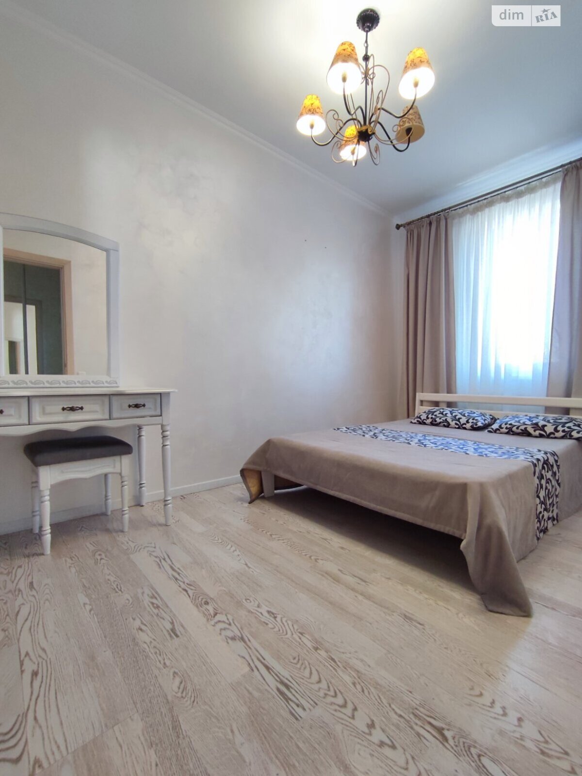 Продаж двокімнатної квартири в Вінниці, на вул. Зодчих, район Поділля фото 1