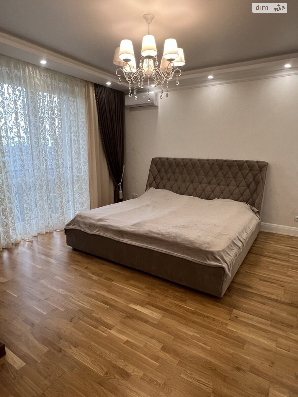 Продажа трехкомнатной квартиры в Виннице, на ул. Зодчих 19, кв. 105, район Подолье фото 1