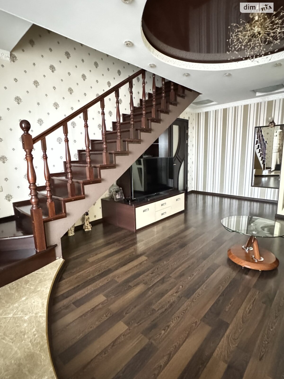 Продаж трикімнатної квартири в Вінниці, на вул. Зодчих 4, район Поділля фото 1