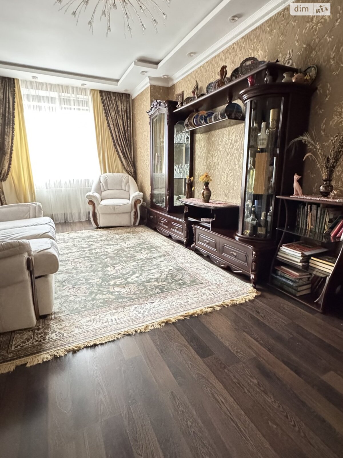 Продаж трикімнатної квартири в Вінниці, на вул. Зодчих 4, район Поділля фото 1