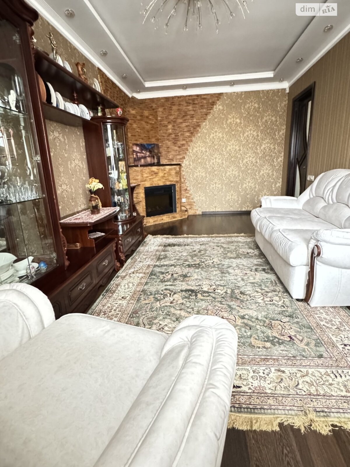 Продаж трикімнатної квартири в Вінниці, на вул. Зодчих 4, район Поділля фото 1