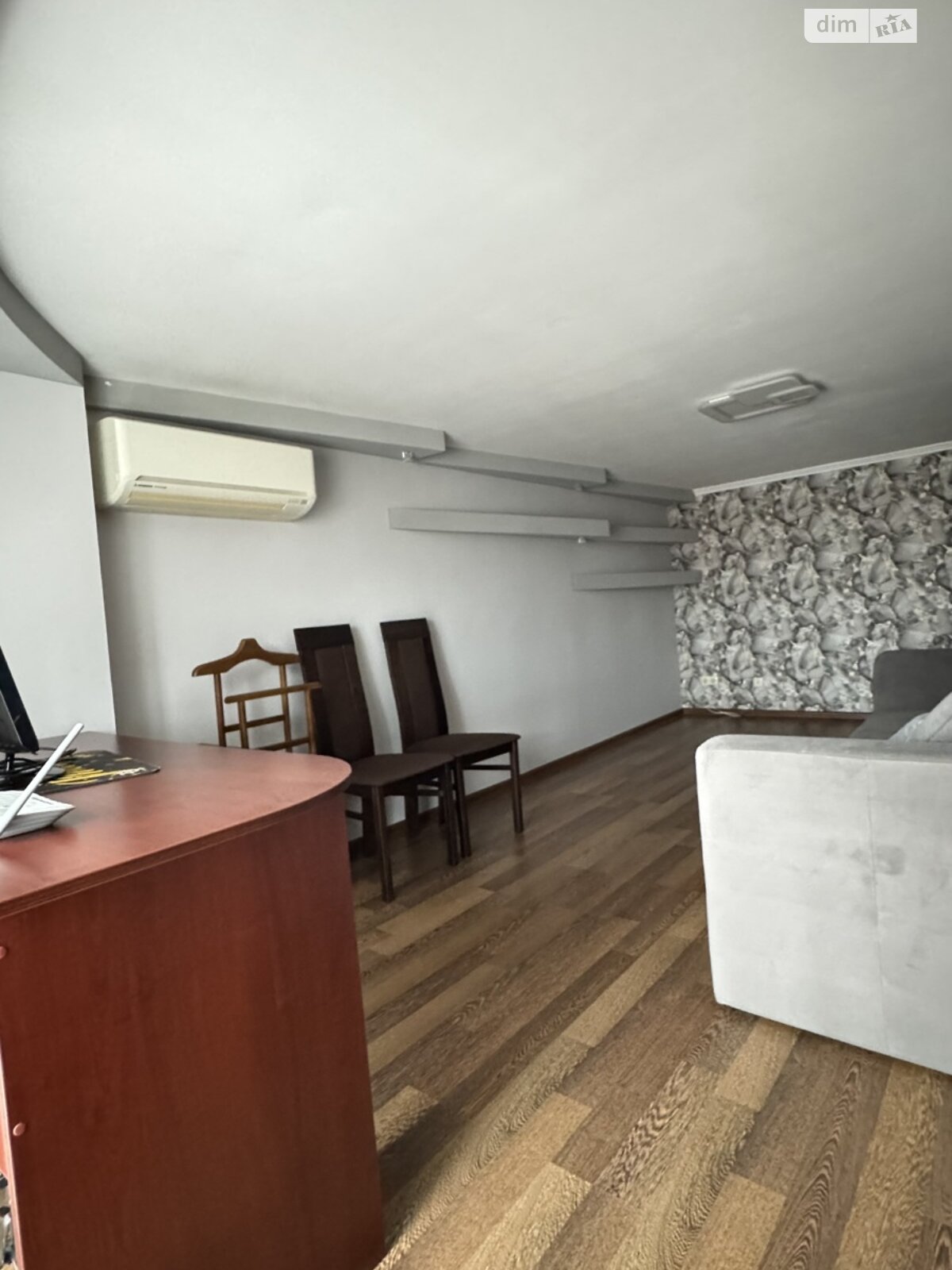 Продаж трикімнатної квартири в Вінниці, на вул. Зодчих 4, район Поділля фото 1