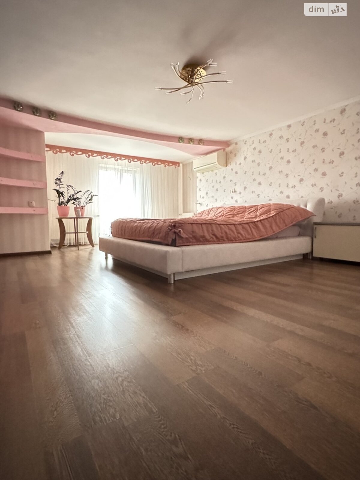 Продаж трикімнатної квартири в Вінниці, на вул. Зодчих 4, район Поділля фото 1