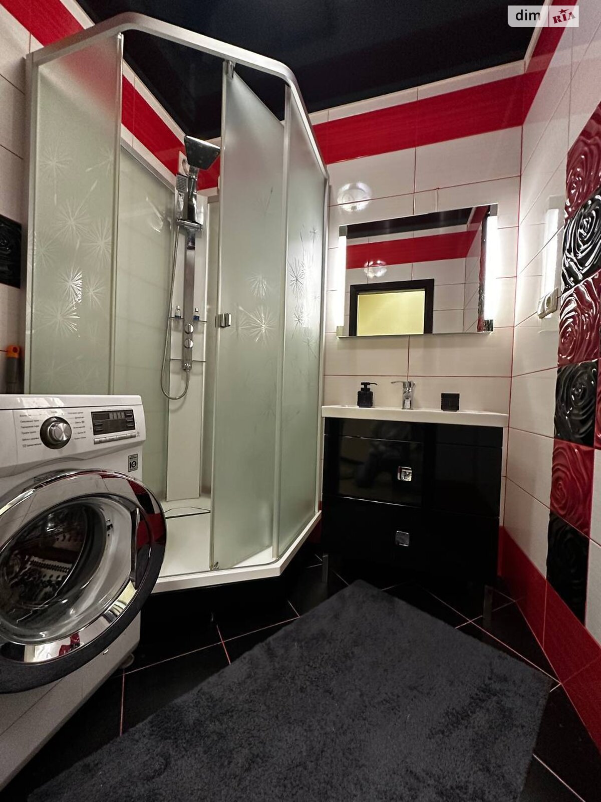 Продаж трикімнатної квартири в Вінниці, на вул. Зодчих 4, район Поділля фото 1