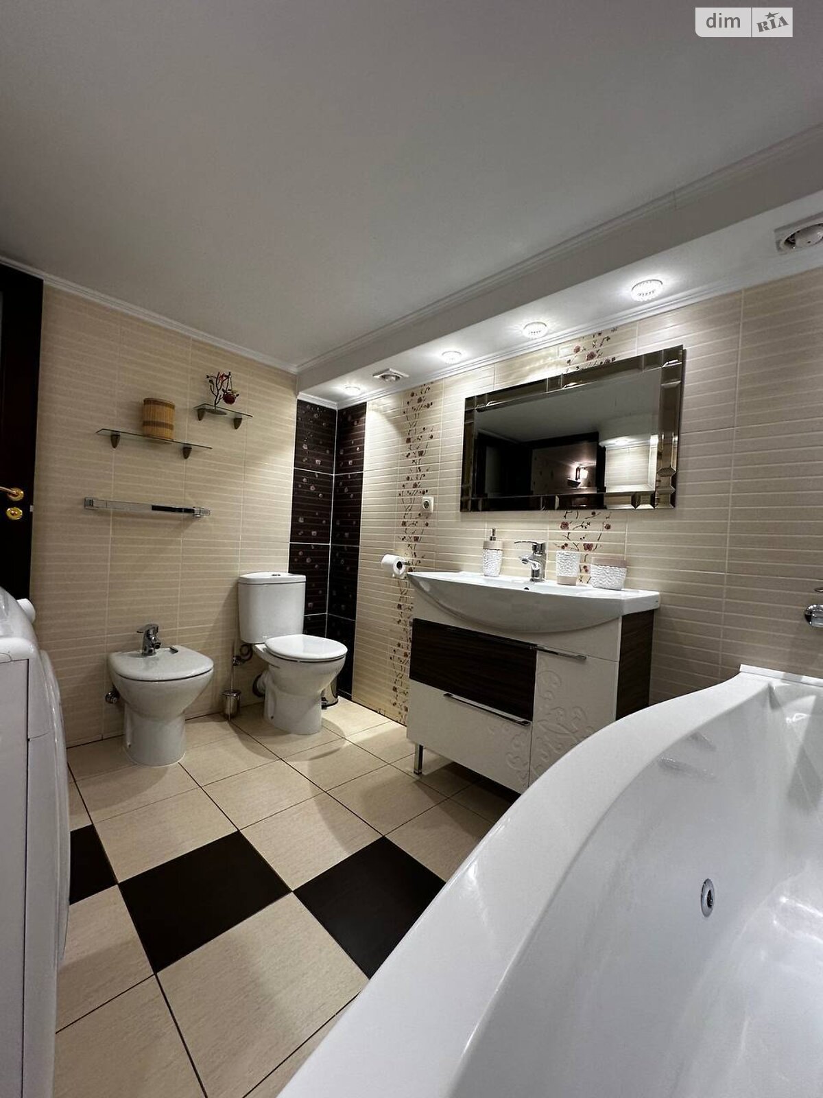 Продаж трикімнатної квартири в Вінниці, на вул. Зодчих 4, район Поділля фото 1