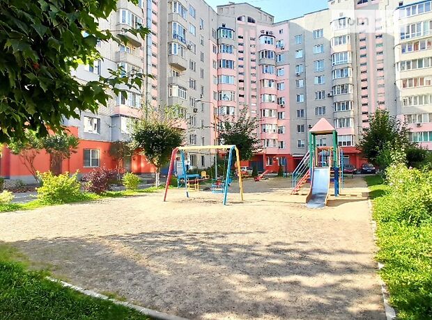 Продажа четырехкомнатной квартиры в Виннице, на ул. Зодчих, район Подолье фото 1 Продажа четырехкомнатной квартиры в Виннице, на ул. Зодчих, район Подолье фото 1