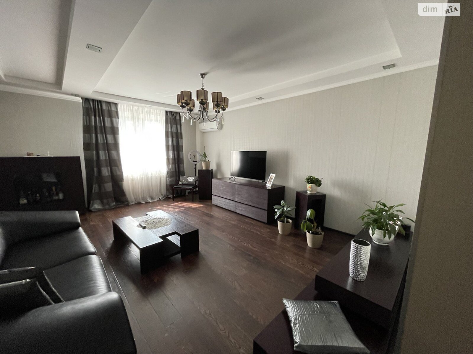 Продажа трехкомнатной квартиры в Виннице, на пл. Ивана Богуна, район Пятничаны фото 1