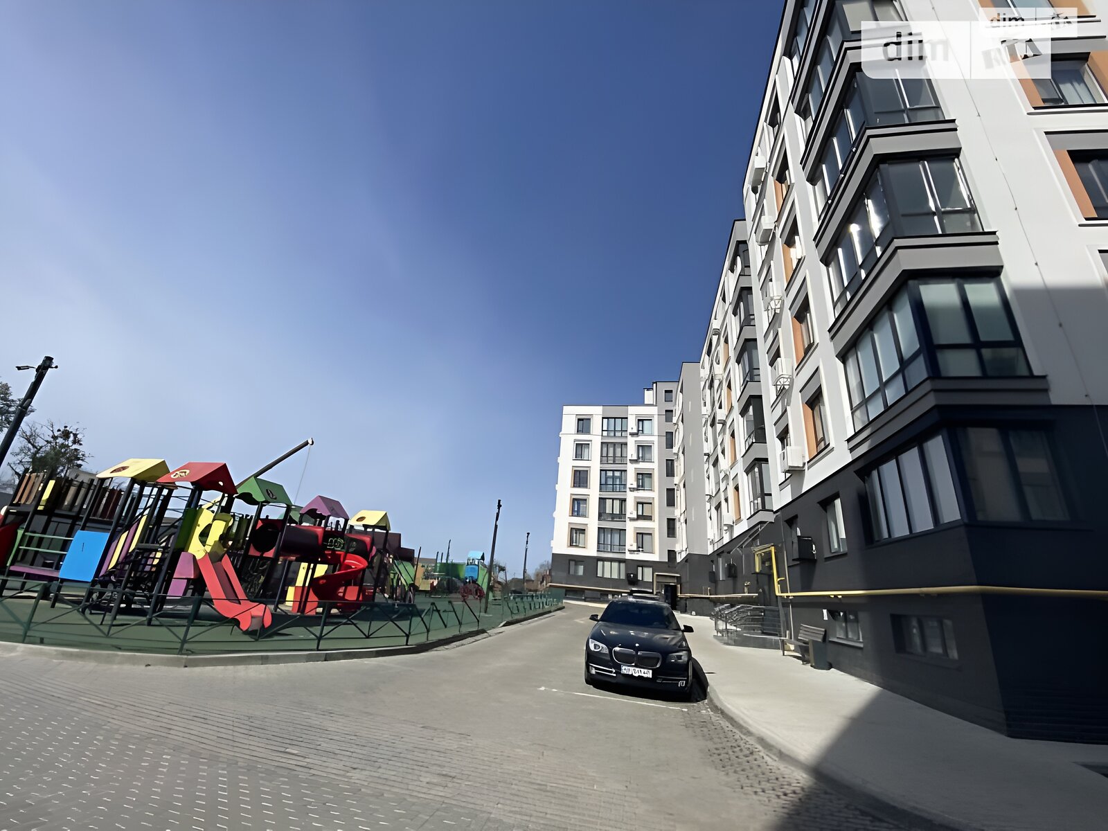 Продажа трехкомнатной квартиры в Виннице, на ул. Ивана Богуна 27А, район Пятничаны фото 1 Продажа трехкомнатной квартиры в Виннице, на ул. Ивана Богуна 27А, район Пятничаны фото 1