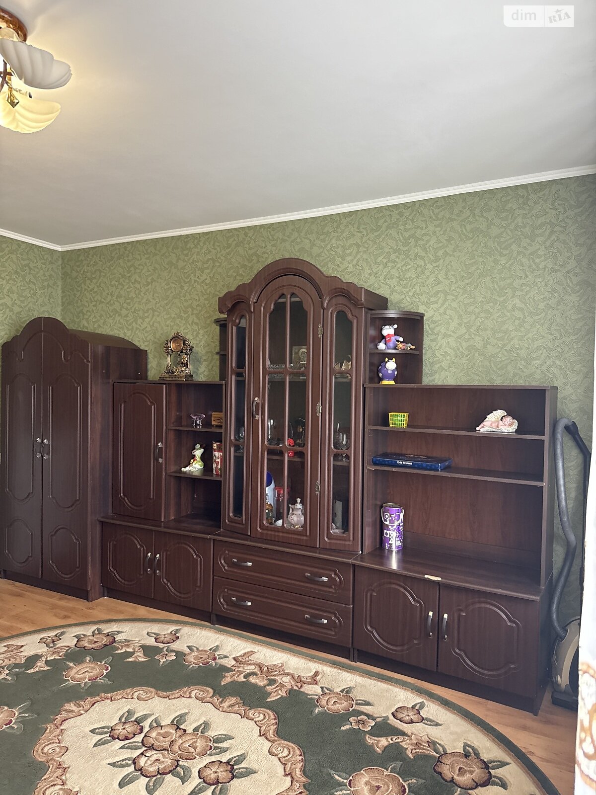 Продаж двокімнатної квартири в Вінниці, на вул. Агатангела Кримського, кв. 35, район Слов'янка фото 1 Продаж двокімнатної квартири в Вінниці, на вул. Агатангела Кримського, кв. 35, район Слов'янка фото 1
