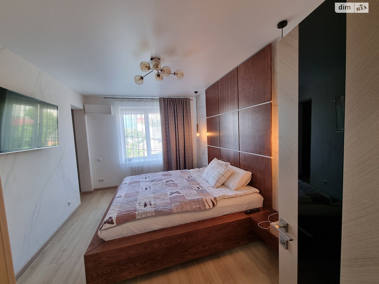 Продажа двухкомнатной квартиры в Виннице, на ул. Агатангела Крымского 33, кв. 6, район Славянка фото 1 Продажа двухкомнатной квартиры в Виннице, на ул. Агатангела Крымского 33, кв. 6, район Славянка фото 1