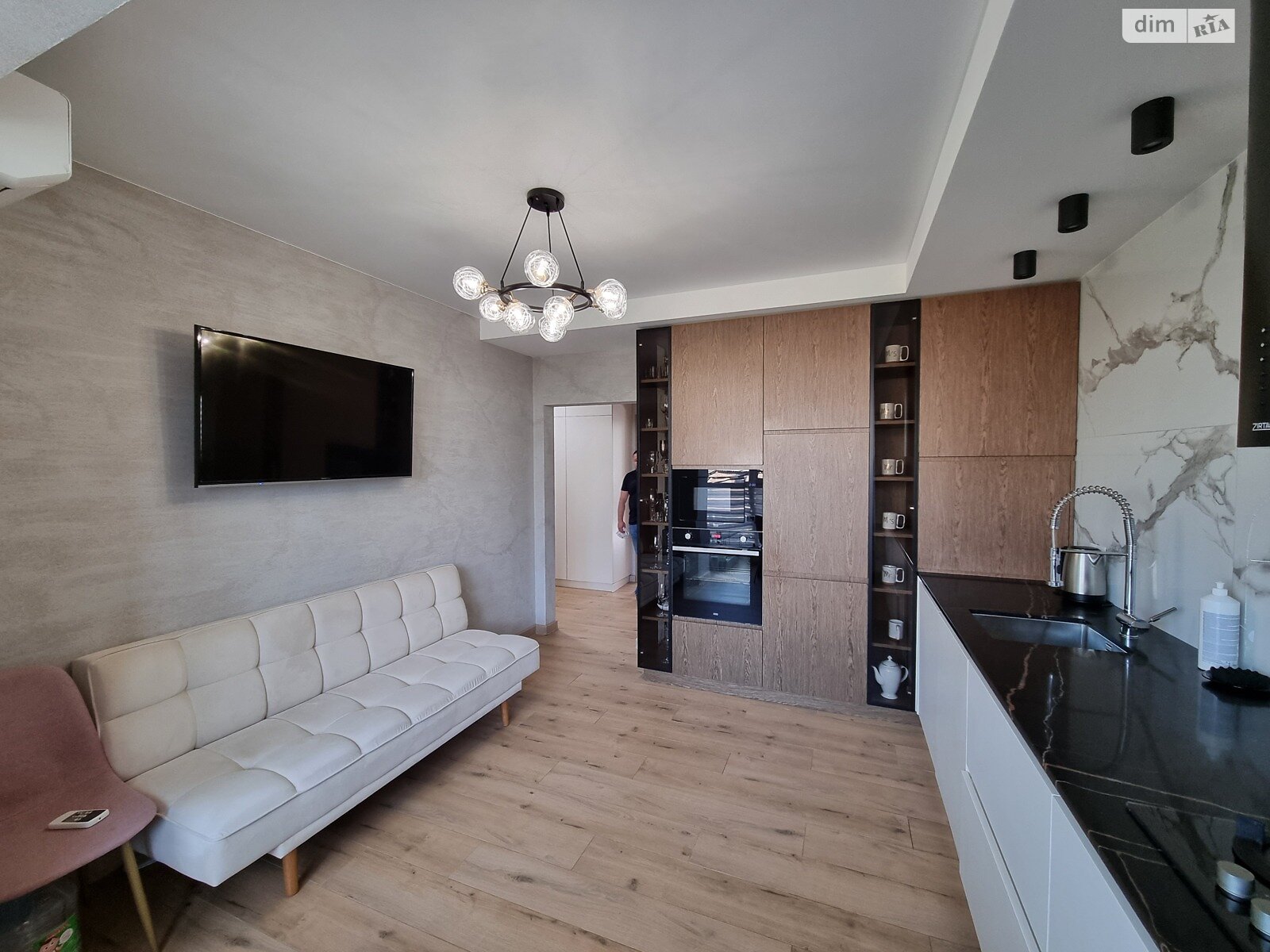 Продажа двухкомнатной квартиры в Виннице, на ул. Агатангела Крымского 33, кв. 6, район Славянка фото 1 Продажа двухкомнатной квартиры в Виннице, на ул. Агатангела Крымского 33, кв. 6, район Славянка фото 1