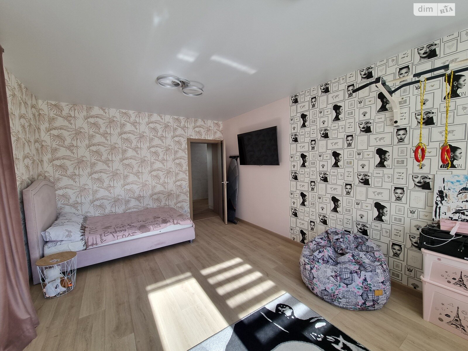 Продажа двухкомнатной квартиры в Виннице, на ул. Агатангела Крымского 33, кв. 6, район Славянка фото 1 Продажа двухкомнатной квартиры в Виннице, на ул. Агатангела Крымского 33, кв. 6, район Славянка фото 1