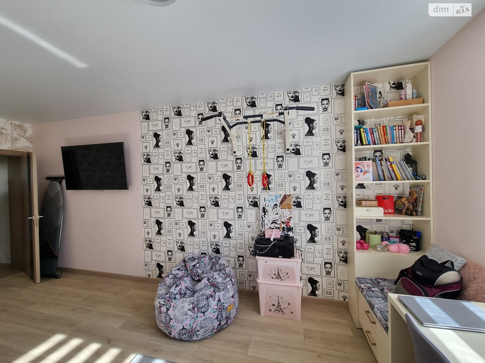 Продажа двухкомнатной квартиры в Виннице, на ул. Агатангела Крымского 33, кв. 6, район Славянка фото 1 Продажа двухкомнатной квартиры в Виннице, на ул. Агатангела Крымского 33, кв. 6, район Славянка фото 1