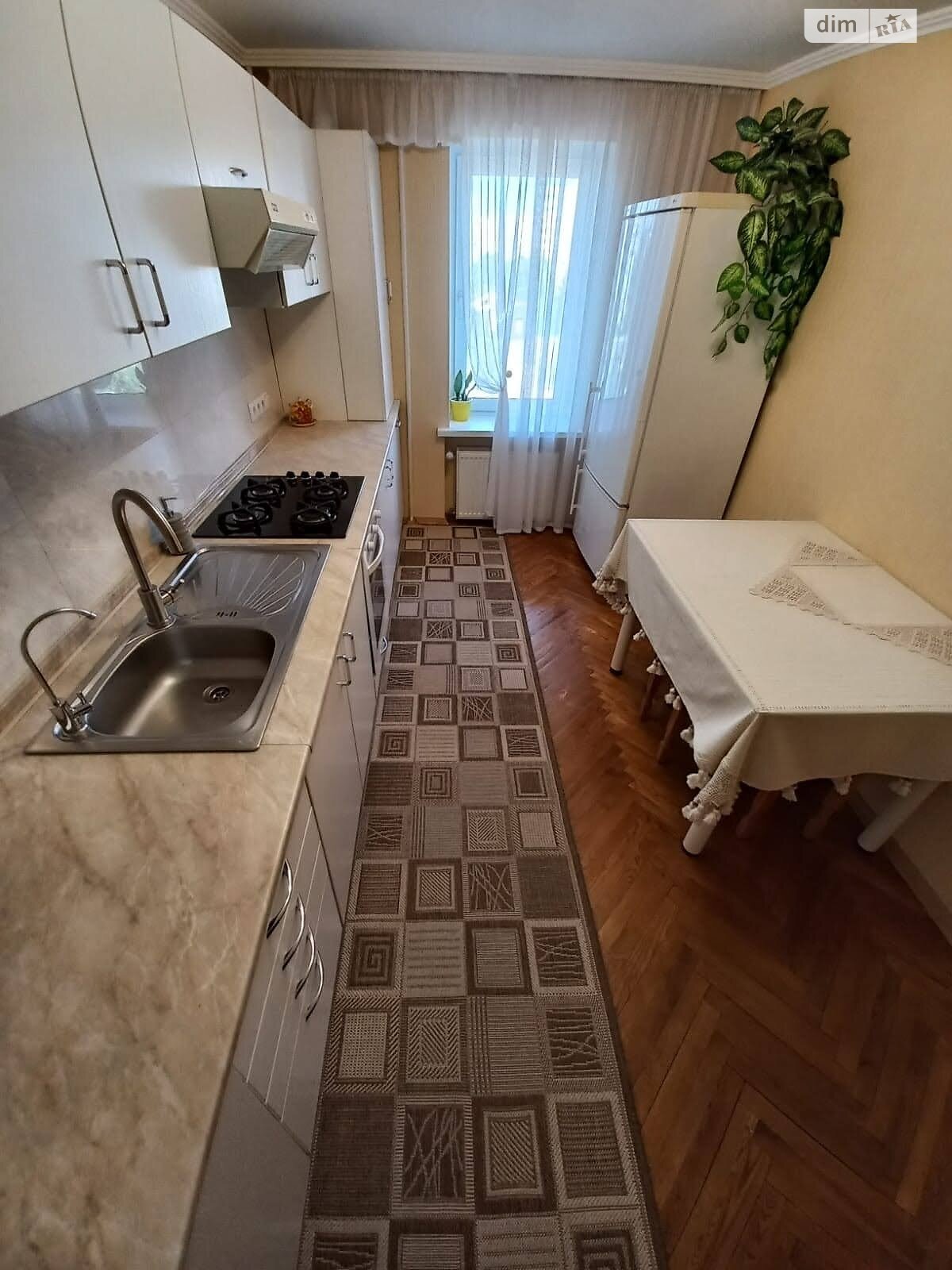 Продаж п`ятикімнатної квартири в Вінниці, на вул. Академіка Заболотного, район Слов'янка фото 1 Продаж п`ятикімнатної квартири в Вінниці, на вул. Академіка Заболотного, район Слов'янка фото 1