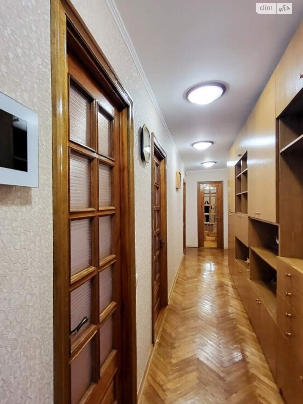 Продаж п`ятикімнатної квартири в Вінниці, на вул. Академіка Заболотного, район Слов'янка фото 1 Продаж п`ятикімнатної квартири в Вінниці, на вул. Академіка Заболотного, район Слов'янка фото 1