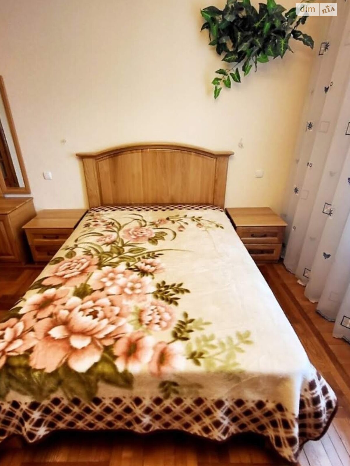 Продаж п`ятикімнатної квартири в Вінниці, на вул. Академіка Заболотного, район Слов'янка фото 1 Продаж п`ятикімнатної квартири в Вінниці, на вул. Академіка Заболотного, район Слов'янка фото 1